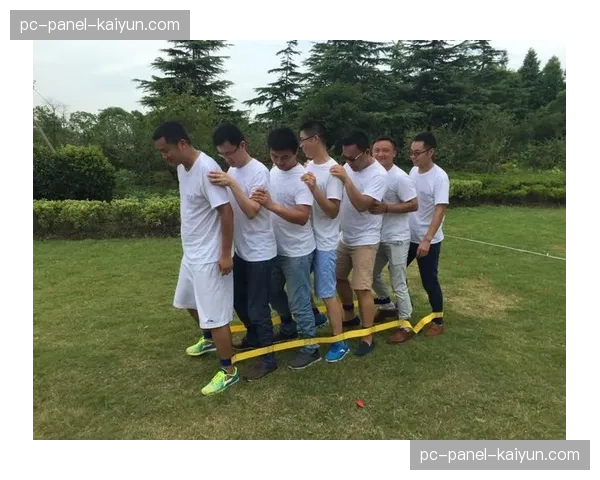 背景:气候变暖对户外公开水域训练与比赛的影响及应对策略 背景:气候变暖对户外公开水域训练与比赛的影响及应对策略